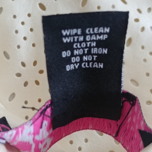 Peck & Peck Laser Cut Faux Leather Zipper Jacket - Picture 7 of 7